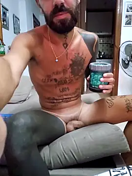 Snapshot of charlye_inkkkk chatting on October 2025 06:06:01 PM charlye inkkkk online show from October 2025 06:06:01 PM