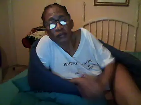 bustybillies online show from February 2025 06:59:01 PM