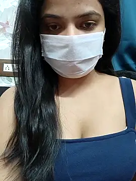 Myloveurvi online show from April 2026 04:55:01 PM