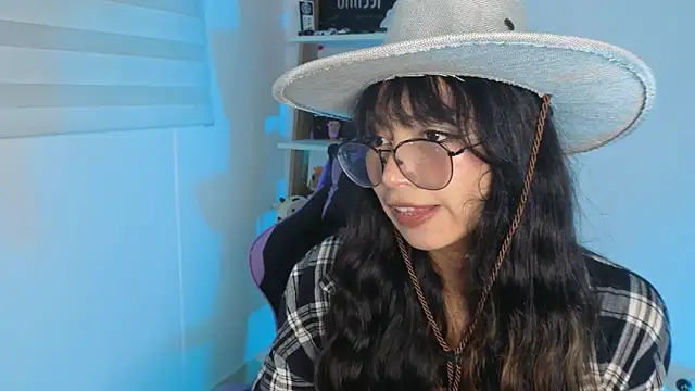 Yommi Winx online show from January 2026 07:34:01 AM