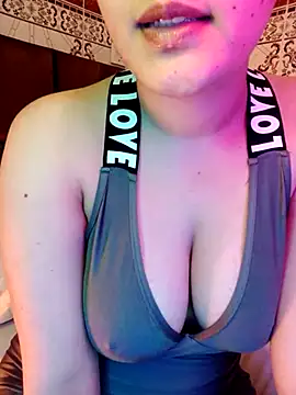 Snapshot of im_here- chatting on February 2025 06:26:02 PM im here- online show from February 2025 06:26:02 PM