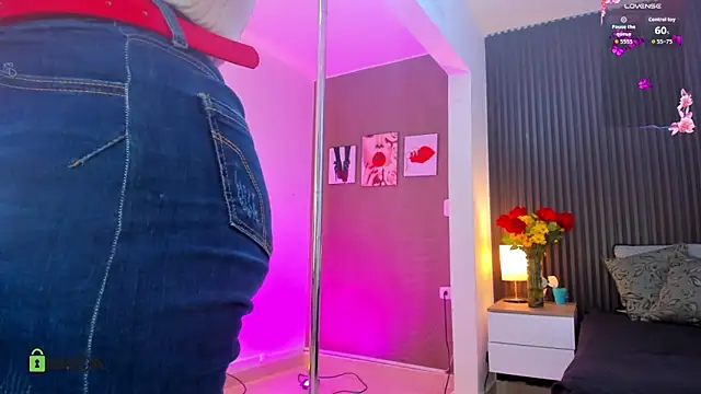 natasha  jackson online show from April 2026 03:35:02 PM