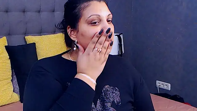 AmyCubes online show from March 2025 09:05:02 PM