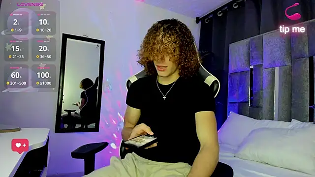 All3ssandr0 online show from December 2024 12:13:01 AM