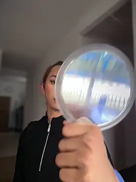 Nikol Rang   online show from February 2026 08:45:02 PM