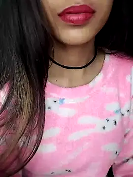 Sreya213 online show from December 2024 03:40:01 AM