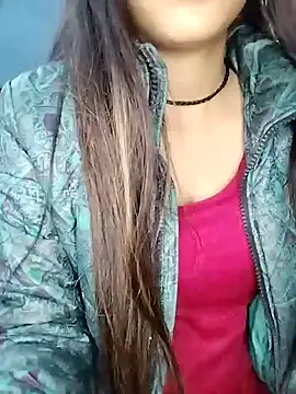 Sreya213 online show from December 2024 07:20:01 PM