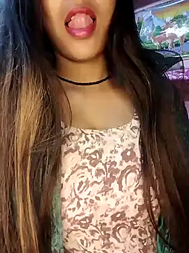 Sreya213 online show from December 2024 06:52:01 AM