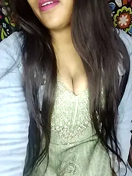 Sreya213 online show from February 2026 08:36:02 PM