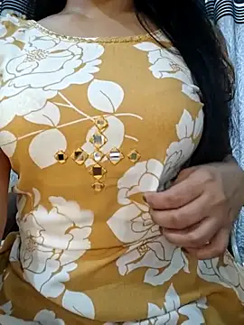 Rina777o online show from April 2026 10:10:01 AM