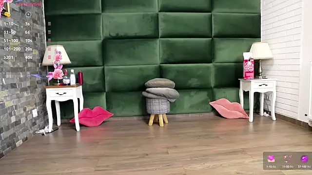 SelenSummer online show from September 2025 04:12:02 AM