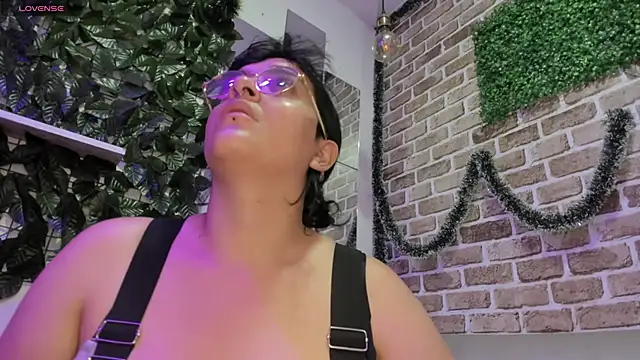 kory mansson online show from February 2025 08:00:02 PM