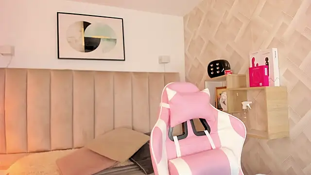 Haru Bonny online show from April 2026 07:43:01 PM