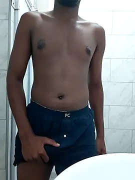 Snapshot of LoamlessCentime chatting on March 2026 04:18:01 AM LoamlessCentime online show from March 2026 04:18:01 AM