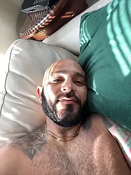 Snapshot of tylergigo chatting on March 2025 01:49:01 PM tylergigo online show from March 2025 01:49:01 PM