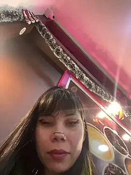 Snapshot of EemaHaruki chatting on December 2024 12:11:01 AM EemaHaruki online show from December 2024 12:11:01 AM