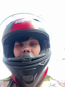 Snapshot of EemaHaruki chatting on January 2025 08:26:01 PM EemaHaruki online show from January 2025 08:26:01 PM