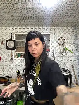 Snapshot of EemaHaruki chatting on February 2025 05:01:02 PM EemaHaruki online show from February 2025 05:01:02 PM