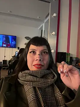 Snapshot of EemaHaruki chatting on February 2025 10:22:01 PM EemaHaruki online show from February 2025 10:22:01 PM