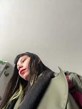 Snapshot of EemaHaruki chatting on February 2025 06:43:02 PM EemaHaruki online show from February 2025 06:43:02 PM