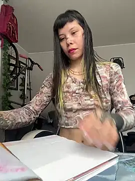 Snapshot of EemaHaruki chatting on February 2025 02:38:01 PM EemaHaruki online show from February 2025 02:38:01 PM