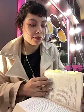 Snapshot of EemaHaruki chatting on March 2025 10:04:02 PM EemaHaruki online show from March 2025 10:04:02 PM