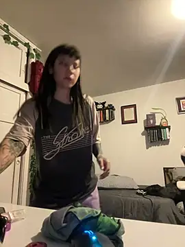 Snapshot of EemaHaruki chatting on March 2025 02:17:02 AM EemaHaruki online show from March 2025 02:17:02 AM