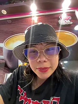 Snapshot of EemaHaruki chatting on March 2025 09:48:01 PM EemaHaruki online show from March 2025 09:48:01 PM