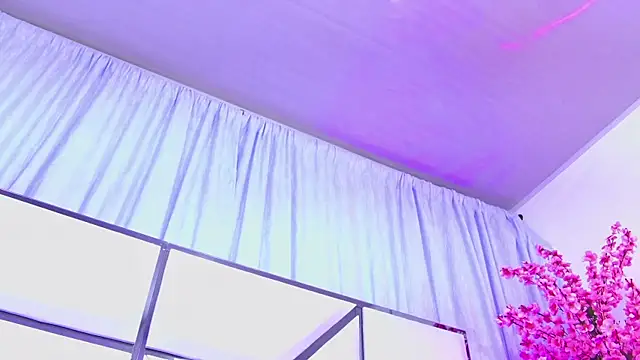 Snapshot of AlliciaKim chatting on March 2026 12:11:01 PM AlliciaKim online show from March 2026 12:11:01 PM