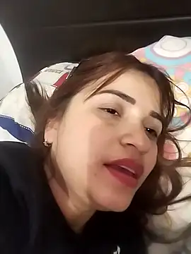 perlita05 online show from February 2025 07:38:01 PM