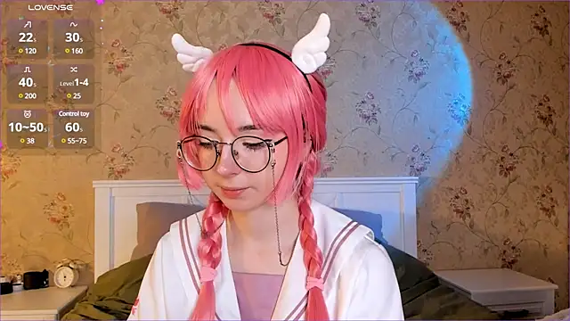 Nora Failure online show from December 2024 11:04:02 AM