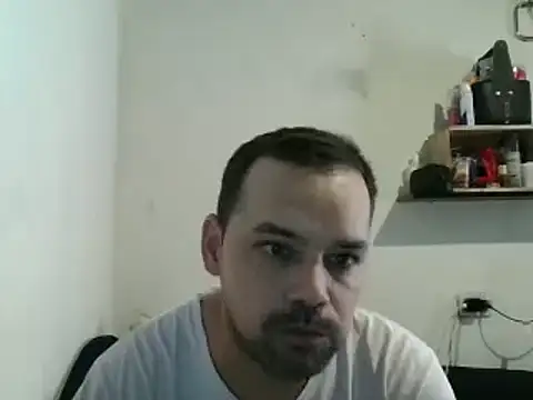 Snapshot of Lolosalvage83 chatting on February 2025 02:24:01 PM Lolosalvage83 online show from February 2025 02:24:01 PM