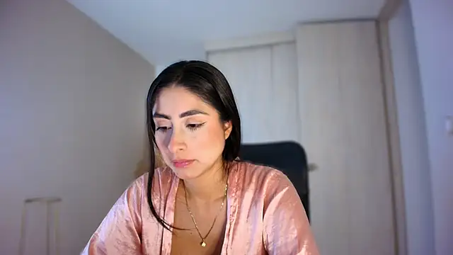 auroracaruso11 online show from July 2026 08:11:02 PM