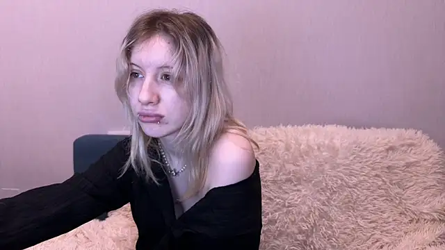 Snapshot of moundliicht1 chatting on November 2025 08:31:01 PM moundliicht1 online show from November 2025 08:31:01 PM