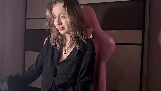 Snapshot of moundliicht1 chatting on January 2026 08:11:02 PM moundliicht1 online show from January 2026 08:11:02 PM