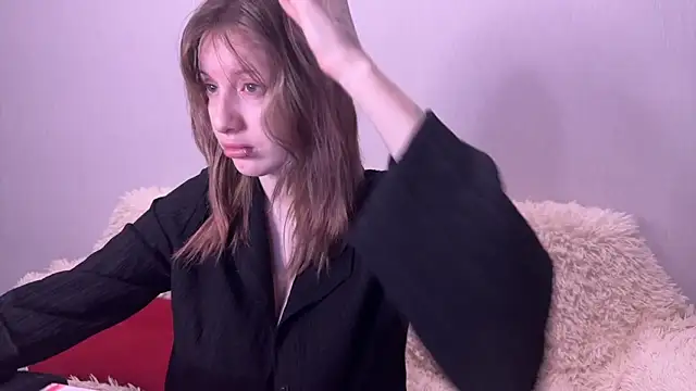 Snapshot of moundliicht1 chatting on February 2026 06:55:02 PM moundliicht1 online show from February 2026 06:55:02 PM