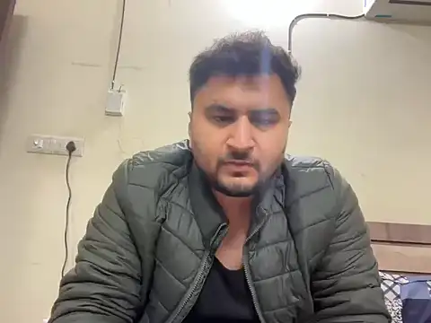 Snapshot of gauravgay93 chatting on February 2025 05:12:01 PM gauravgay93 online show from February 2025 05:12:01 PM