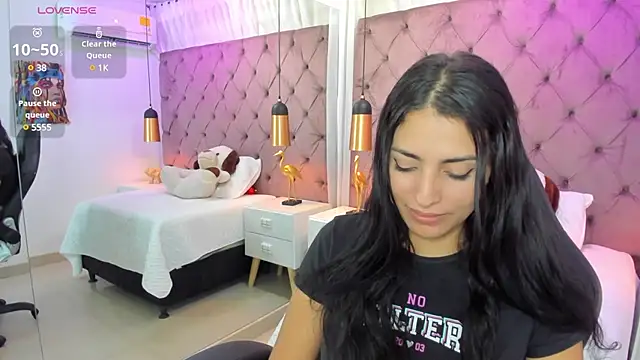 Snapshot of GISELA_RODRIGUEZ chatting on January 2025 11:21:02 AM GISELA RODRIGUEZ online show from January 2025 11:21:02 AM