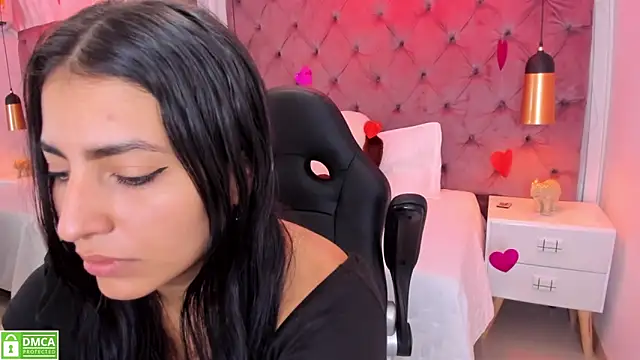 Snapshot of GISELA_RODRIGUEZ chatting on February 2025 11:50:01 AM GISELA RODRIGUEZ online show from February 2025 11:50:01 AM