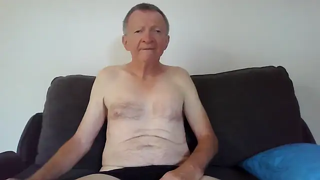 naturiste974 online show from February 2026 10:36:02 AM