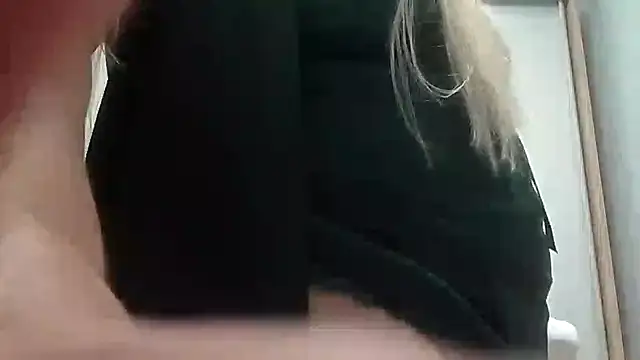 Snapshot of pussyCat_t chatting on October 2025 04:59:02 PM pussyCat t online show from October 2025 04:59:02 PM