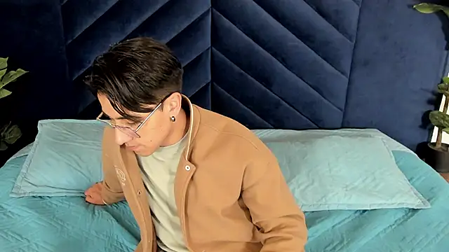 Andy Joy  online show from March 2026 11:24:01 AM