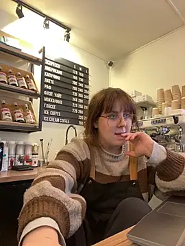 cinnabon  online show from November 2025 11:32:02 AM