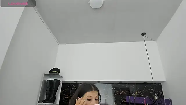 Snapshot of Kathia_Armstrong chatting on December 2024 12:22:02 PM Kathia Armstrong online show from December 2024 12:22:02 PM
