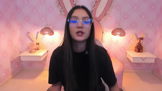 Saraa Skinny online show from January 2025 11:23:02 AM