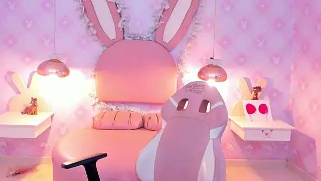 Saraa Skinny online show from February 2025 11:58:01 AM