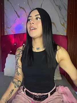 emily 22x online show from November 2025 12:00:01 AM