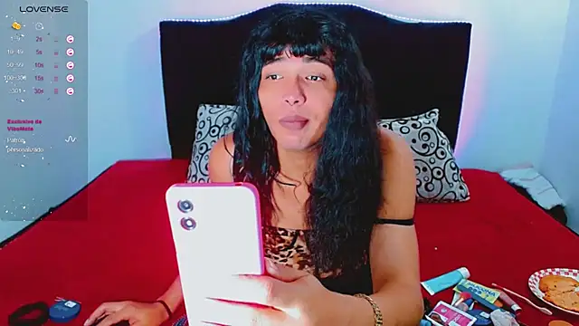 Snapshot of antonela_xxx chatting on October 2025 03:43:01 PM antonela xxx online show from October 2025 03:43:01 PM