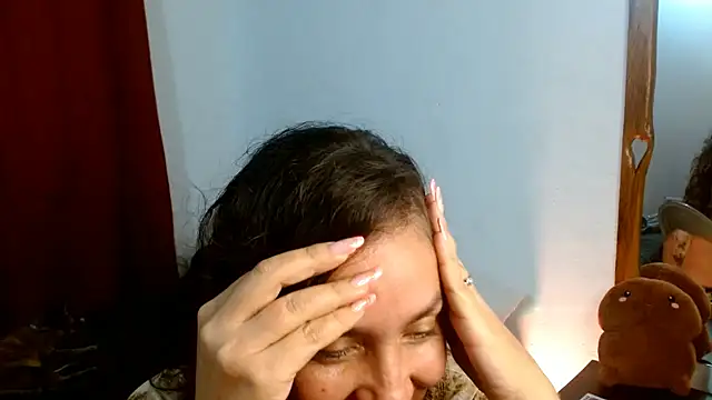 naihroby online show from February 2025 07:44:02 AM