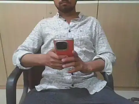 Ishan003 online show from February 2025 04:09:02 PM